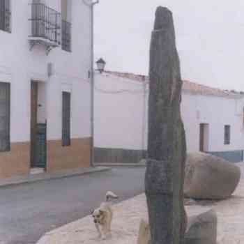 Click para ampliar. Pulsa en el nombre para ver la ficha. Azuaga Menhir La Cardenchosa